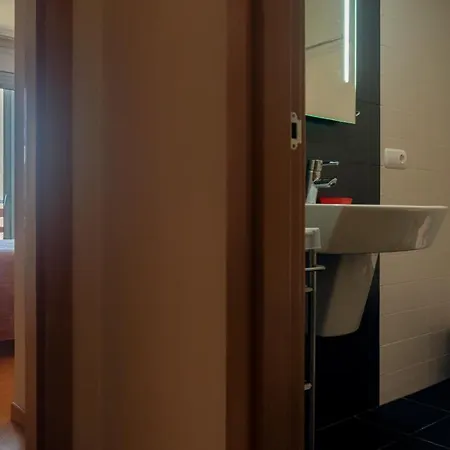 דירה Okeanos Sea View 2 Bedrooms Vr-m אל מדאנו